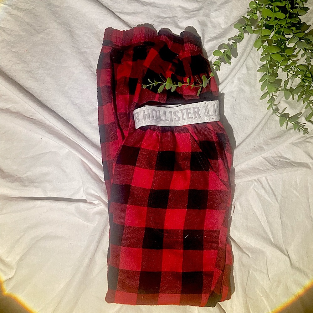 Hollister red plaid pajama pants!